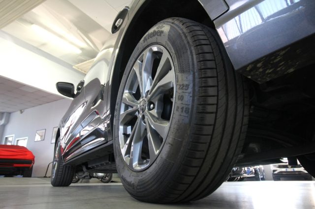 FORD KUGA 2.5 PLUG IN HYBRID 225 CV CVT 2W - foto 23