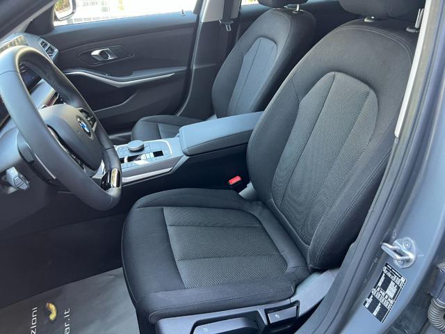 BMW 318 I TOURING - foto 18