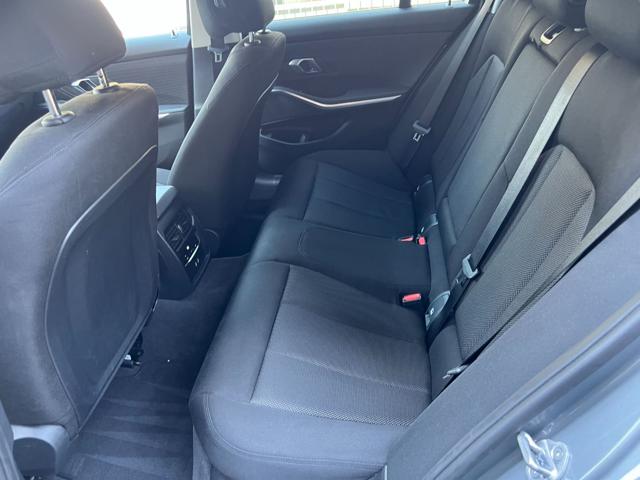 BMW 318 I TOURING - foto 38