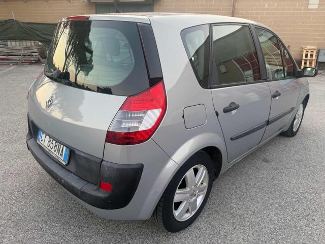 RENAULT GRAND SCENIC 1.9 DCI/130CV CONFORT SENZA NESS - foto 28
