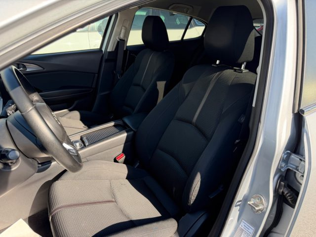 MAZDA 3 1.5 SKYACTIV-D EXCEED - foto 8