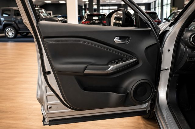 NISSAN JUKE 1.6 HEV N-CONNECTA - foto 12
