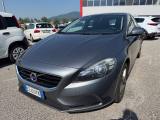 VOLVO V40 D3 Momentum