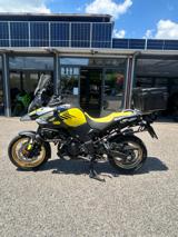 SUZUKI V-Strom 1000 DL .