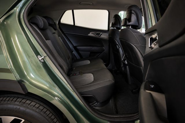 KIA SPORTAGE 1.6 CRDI MHEV DCT STYLE - foto 10
