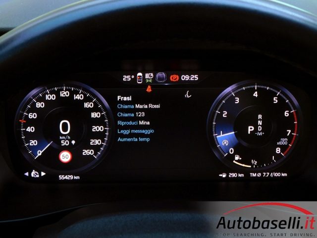 VOLVO XC40 T2 ESSENTIAL - foto 32