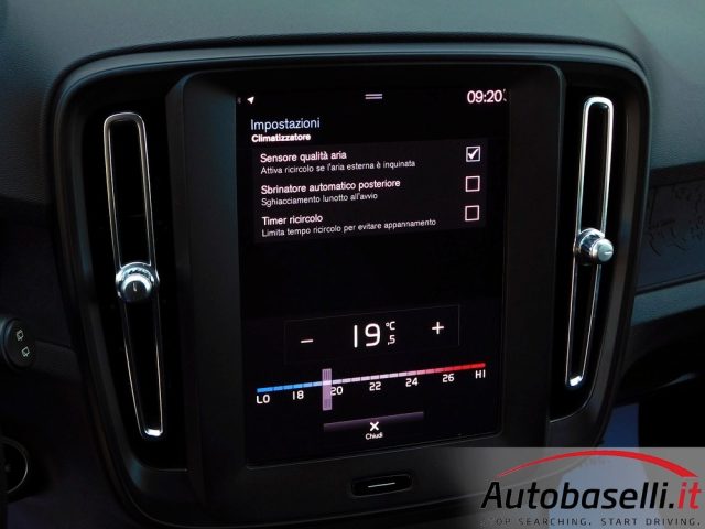 VOLVO XC40 T2 ESSENTIAL - foto 37