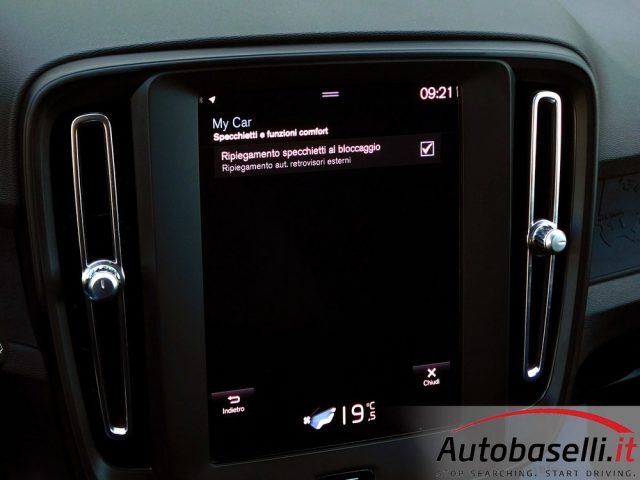 VOLVO XC40 T2 ESSENTIAL - foto 41