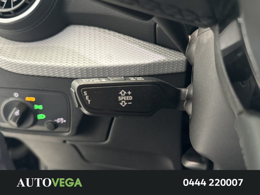 immagine usato AUDI Q2 30 2.0 tdi business plus s-tronic