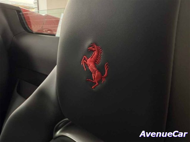 FERRARI SF90 SPIDER VISIBILE IN SEDE UFFICIAL - foto 25