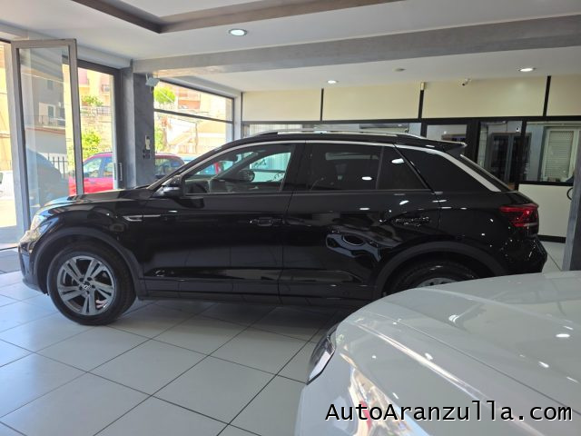 VOLKSWAGEN T-Roc usata, con Cerchi in lega