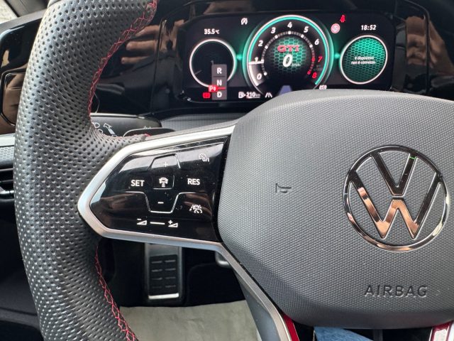 VOLKSWAGEN GOLF 2.0 TSI DSG GTI - foto 25