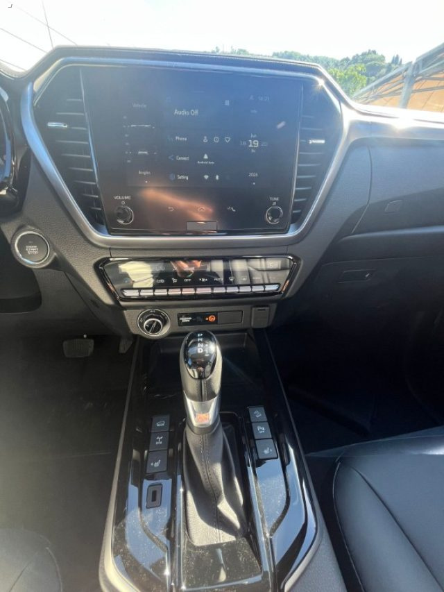 ISUZU D-MAX N60 2.2 AUT. CREW  CAB PRESTIGE - foto 11