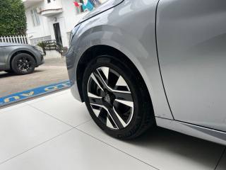 PEUGEOT 208 usata, con Bracciolo