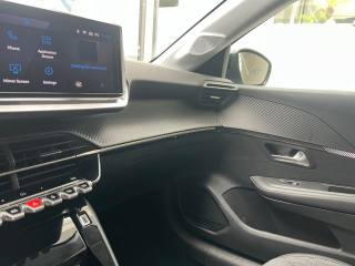 PEUGEOT 208 usata, con Airbag testa