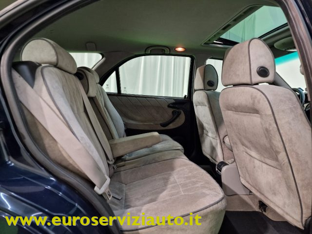 LANCIA LYBRA 2.0I 20V CAT STATION WAGON LX - foto 32