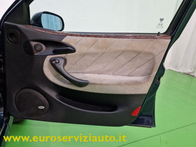 LANCIA LYBRA 2.0I 20V CAT STATION WAGON LX - foto 42