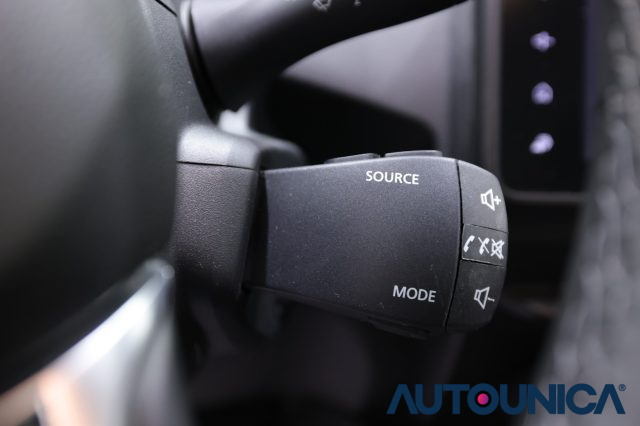 DACIA Duster usata, con Volante multifunzione