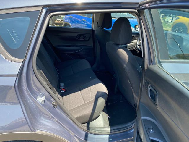 HYUNDAI BAYON 1.2 MPI MT EXCLUSIVE - foto 8