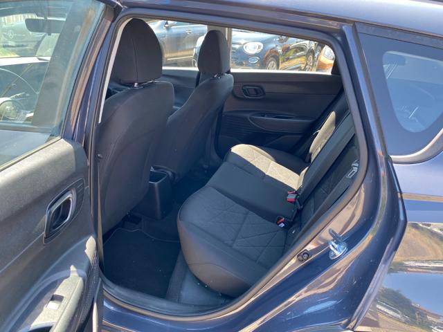 HYUNDAI BAYON 1.2 MPI MT EXCLUSIVE - foto 6