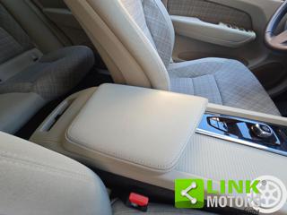 VOLVO XC60 usata, con Monitoraggio pressione pneumatici