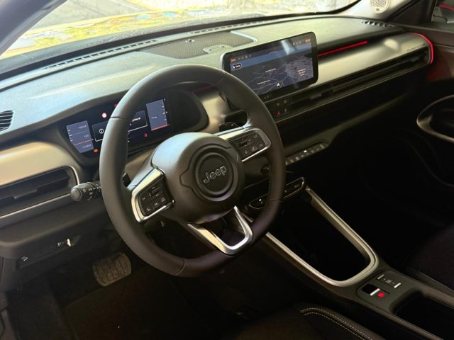 JEEP AVENGER 1.2 TURBO 100 CV MHEV SUMMIT - foto 24