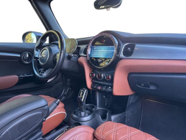 MINI MINI 2.0 COOPER S SIDEWALK EDITION CA - foto 17