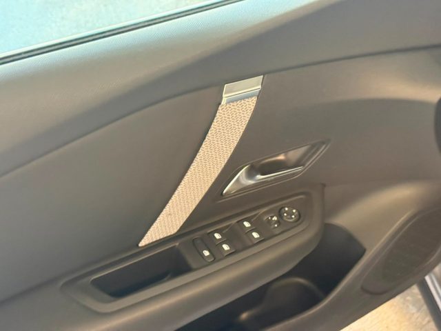 CITROEN C4 BLUEHDI 130 S&S EAT8 MAX - foto 31