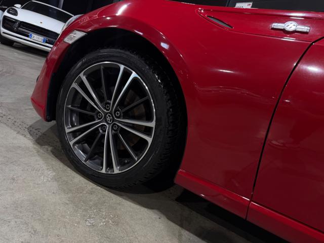 TOYOTA GT86 2.0 1ST EDITION LIGHTNING RED IN - foto 8