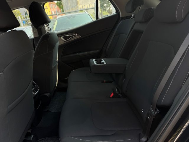 KIA SPORTAGE 1.6 CRDI MHEV DCT BUSINESS - foto 15