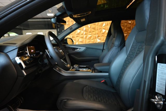 AUDI RS Q8 usata 23