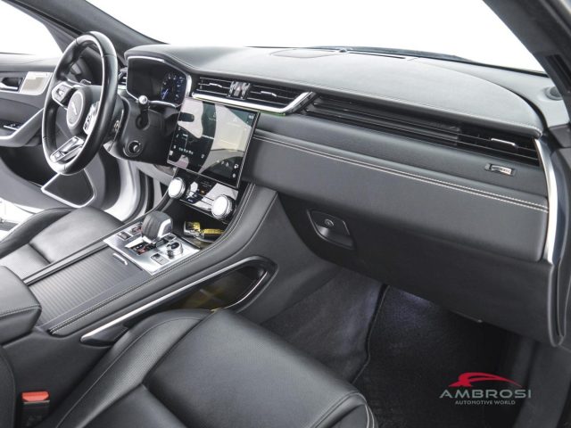 JAGUAR KTM F PACE 2.0 D 204 CV AWD AUT. R-D - foto 11