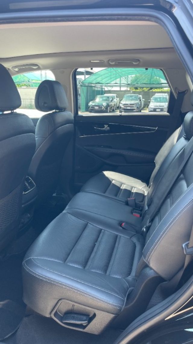 KIA SORENTO 2.2 CRDI AWD REBEL - foto 21