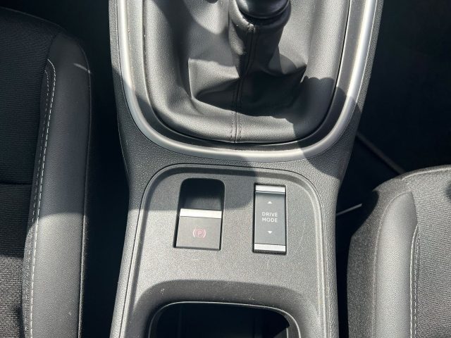 JEEP AVENGER 1.2 TURBO SUMMIT - foto 12