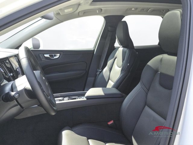 VOLVO XC60 T6 AWD PLUG-IN HYBRID ELETTRICA/ - foto 9