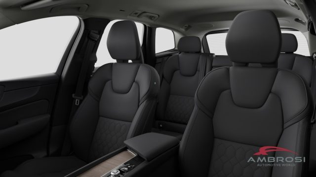 VOLVO XC60 B5 AWD MILD HYBRID BENZINA PLUS - foto 12
