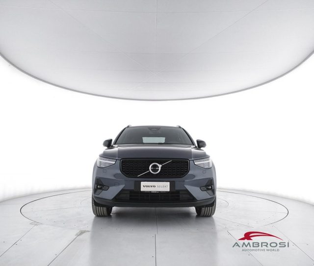 VOLVO XC40 B3 MILD HYBRID BENZINA PLUS DARK - foto 5