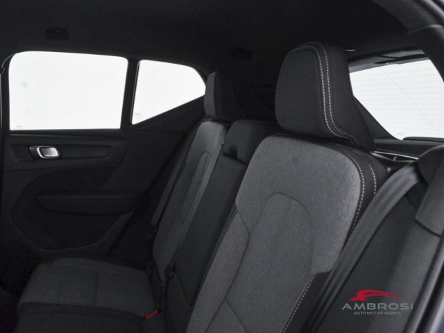 VOLVO XC40 B3 MILD HYBRID BENZINA PLUS DARK - foto 10
