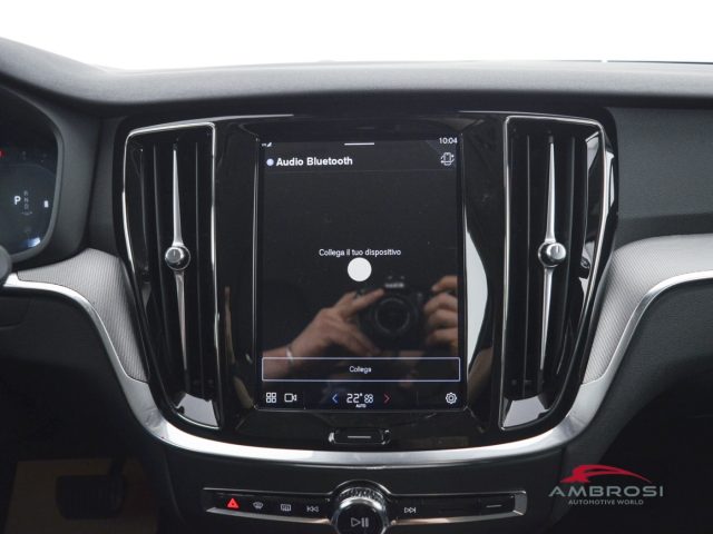 VOLVO V60 B4 MILD HYBRID BENZINA PLUS DARK - foto 14