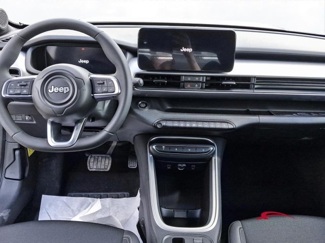 JEEP AVENGER E-HYBRID ALTITUDE - foto 14