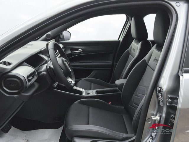 JEEP AVENGER E-HYBRID ALTITUDE - foto 10