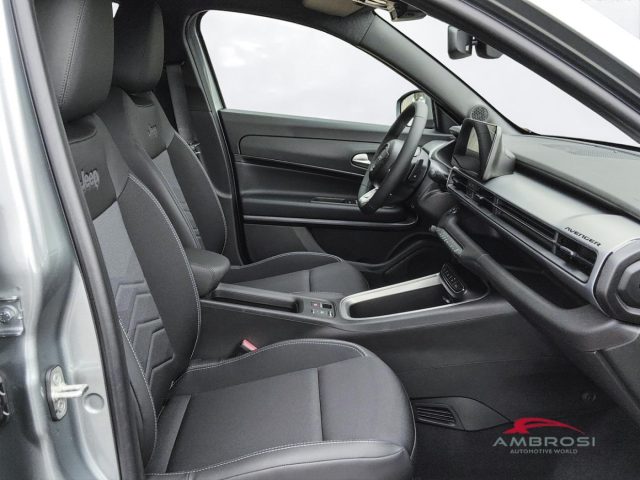 JEEP AVENGER E-HYBRID ALTITUDE - foto 12