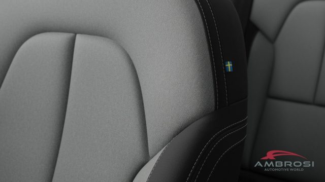 VOLVO XC40 B3 MILD HYBRID BENZINA PLUS DARK - foto 11