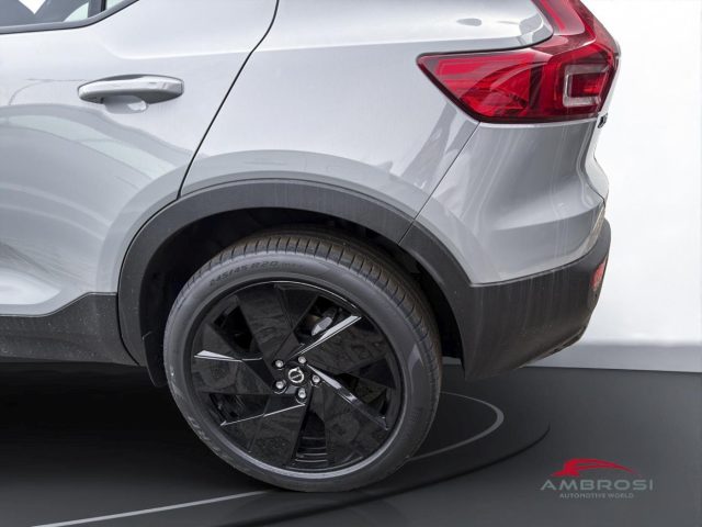 VOLVO XC40 BLACK EDITION B3 MILD HYBRID BEN - foto 6