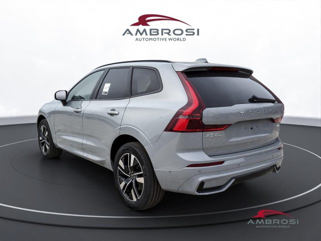 VOLVO XC60 B5 AWD MILD HYBRID BENZINA PLUS - foto 4
