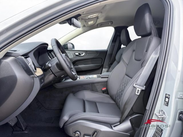 VOLVO XC60 B5 AWD MILD HYBRID BENZINA PLUS - foto 9