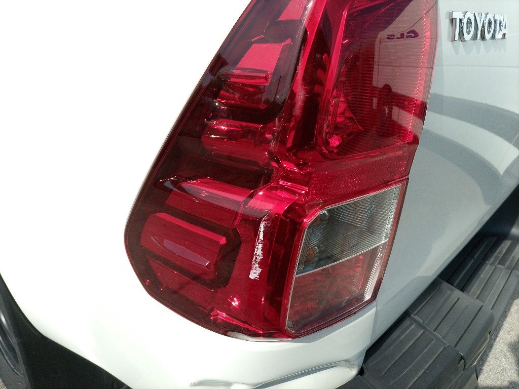 Immagine di TOYOTA Hilux 2.8 D-4D 4WD 4 porte Double Cab del 03/2026 km 3000