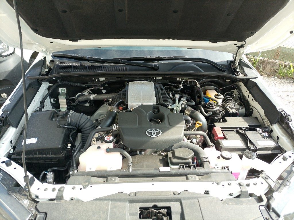 Immagine di TOYOTA Hilux 2.8 D-4D 4WD 4 porte Double Cab del 03/2026 km 3000