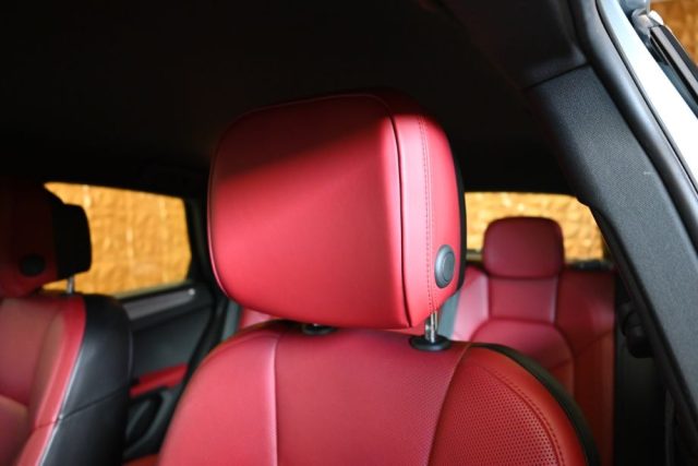 PORSCHE Macan usata 46
