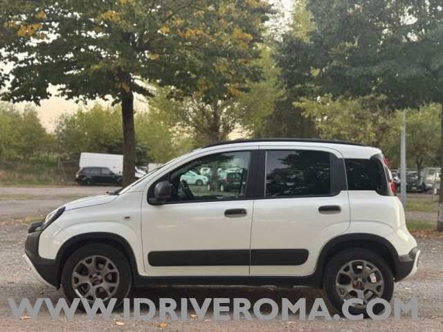 FIAT PANDA 1.0 FIREFLY HYBRID CITY CROSS+ G - foto 4